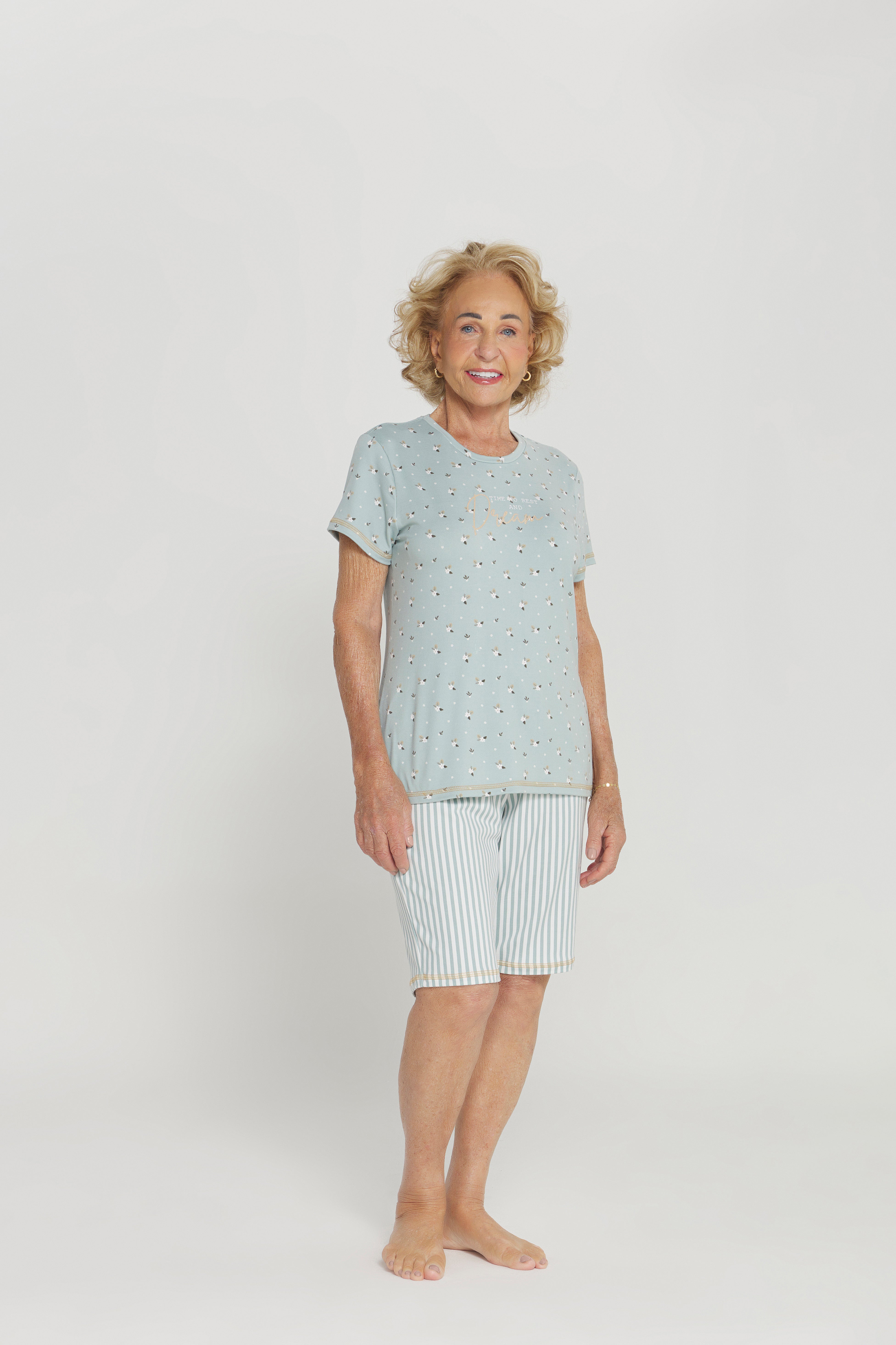 Pijama Senhora Meia Manga com Bermuda Peach Touch – Danka® 01.1.0357