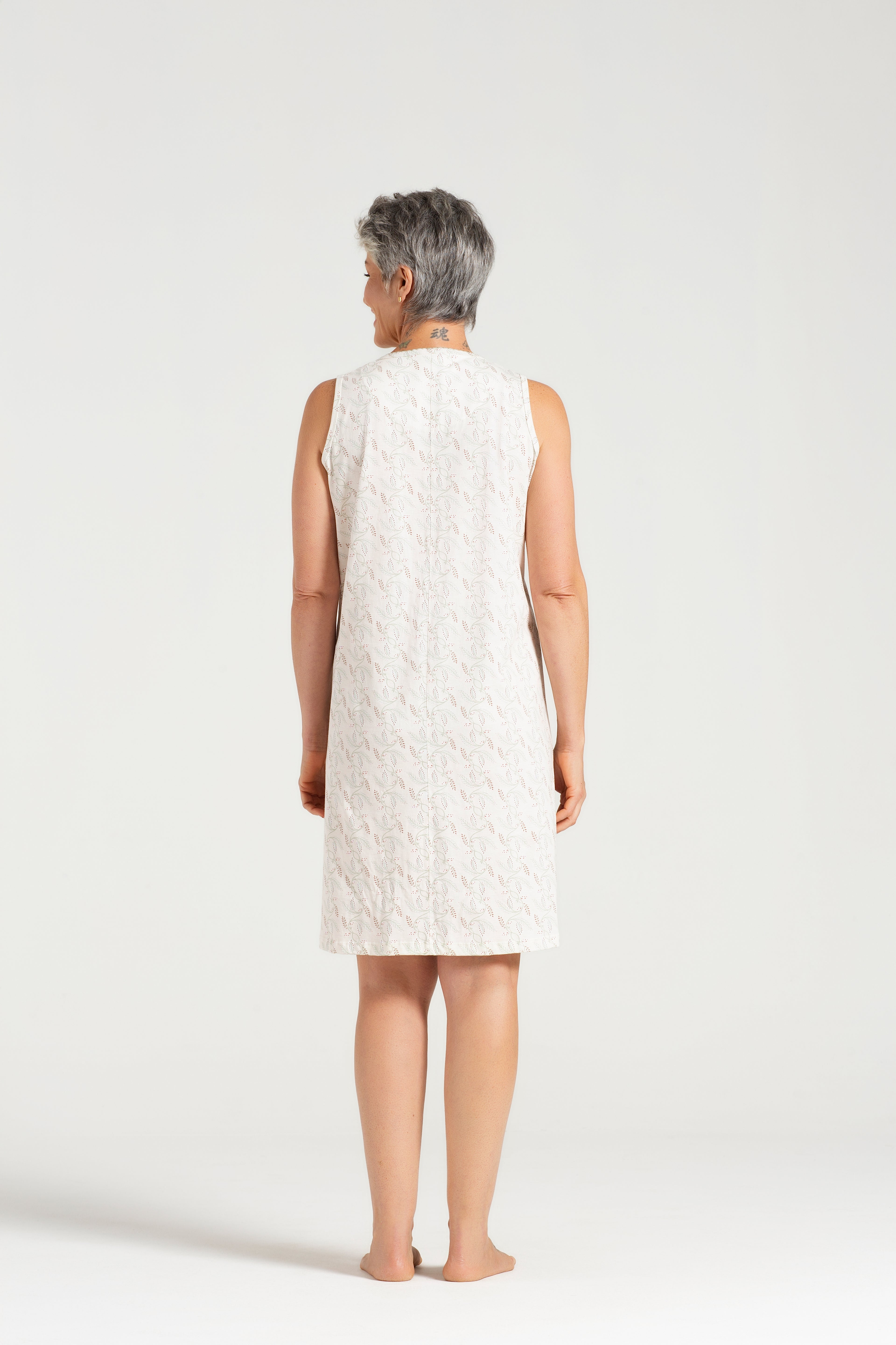 Camisola Regata com Peitilho Estampa Delicada – Pzama® 050337