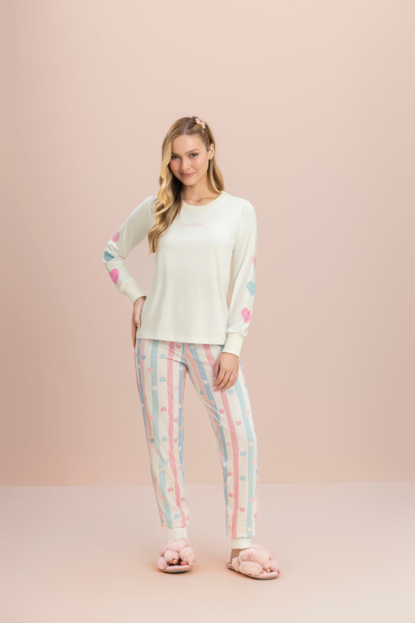 Pijama Jovial Manga Longa com Calça em Algodão Listrado com Corações – Lua Encantada® 10100324