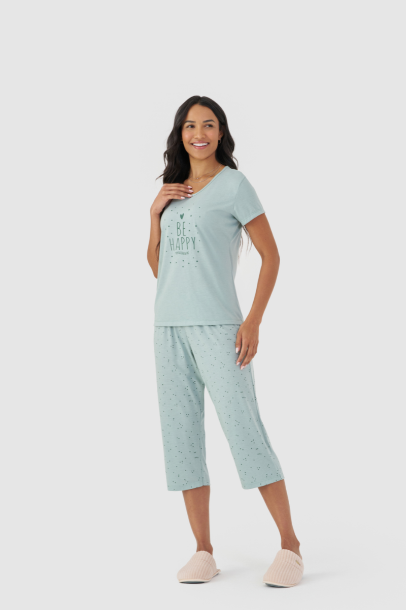 Pijama Básico Meia Manga com Capri em Meia Malha Be Happy Verde Suave – Mensageira da Paz® 034186