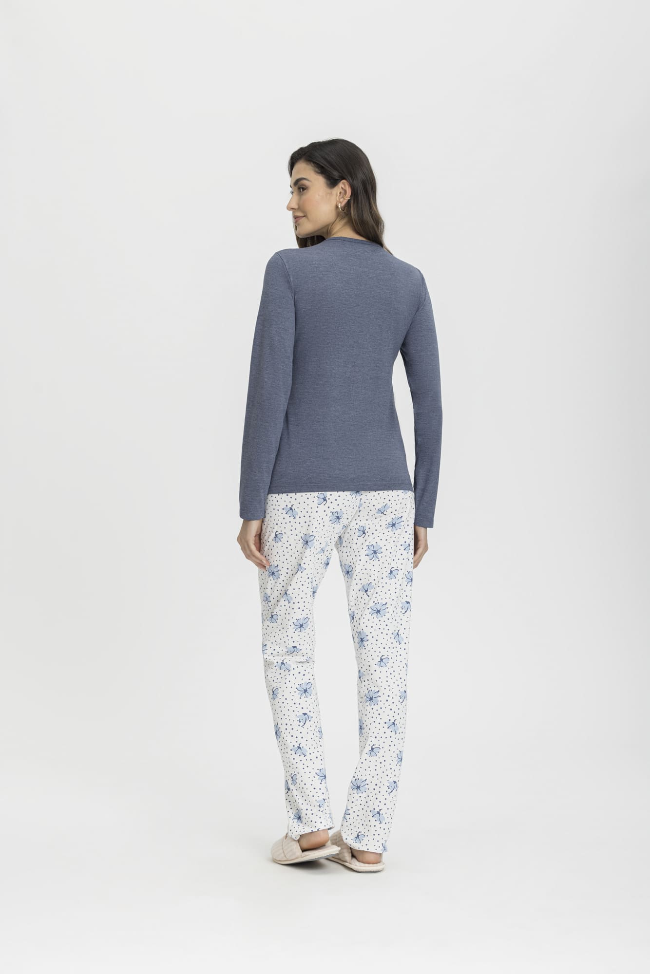 Pijama Manga Longa com Calça Flores do Campo – Mensageira da Paz
