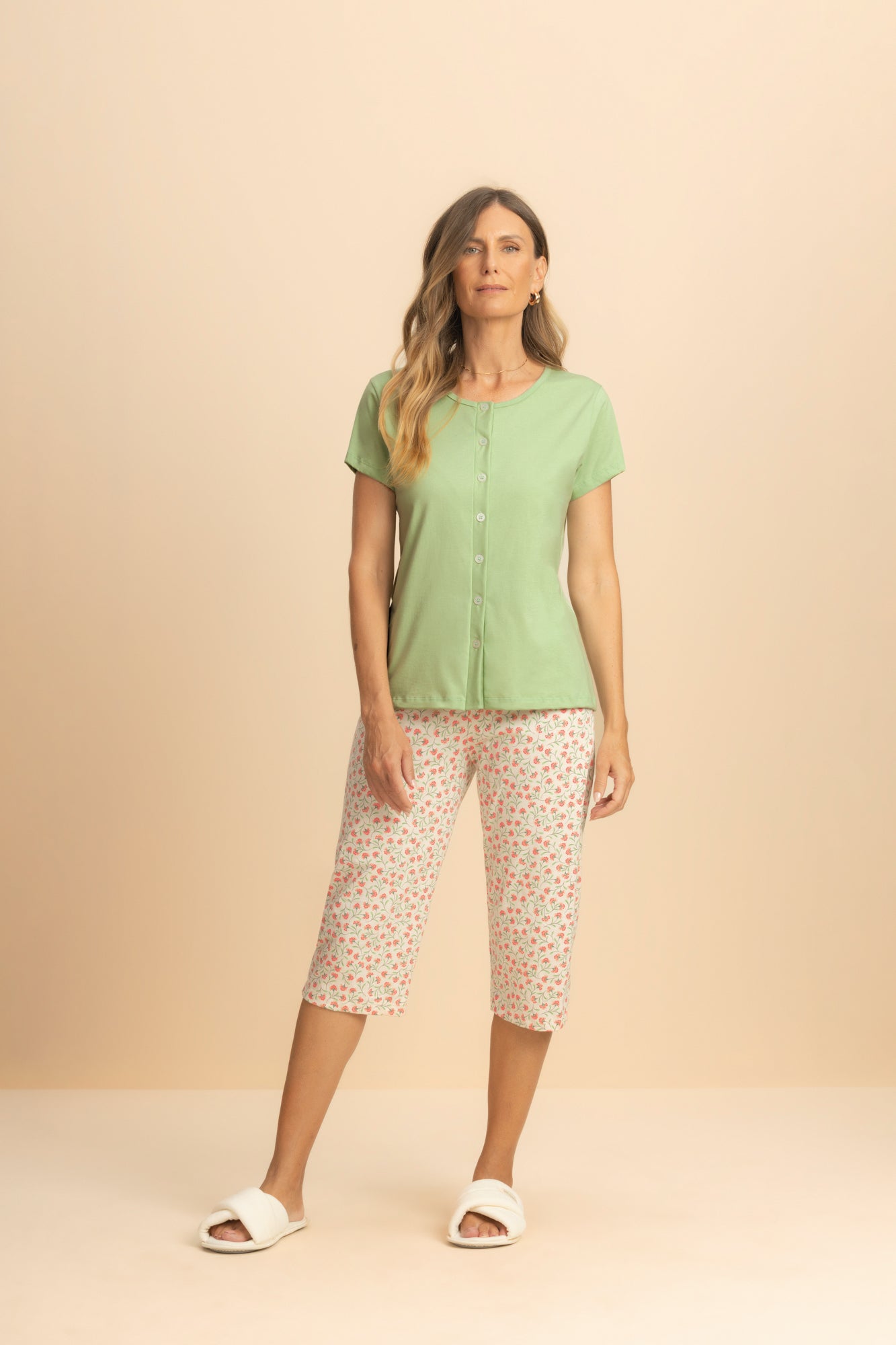Pijama Senhora Meia Manga com Capri Aberto Algodão Doce Jardim – Lua Encantada® 10140108