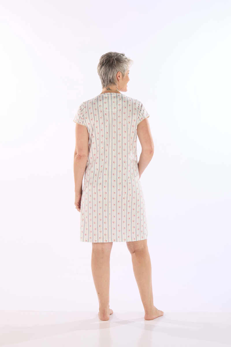 Camisola Manga Curta com Peitilho em Malha Rotativa Pzama® 050302 - COR 01